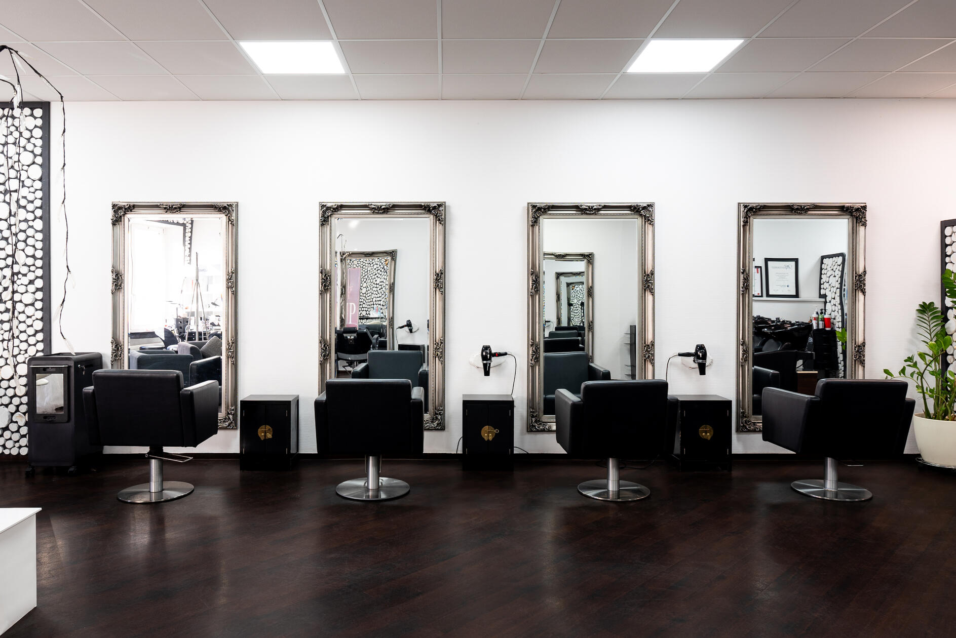 Haar Studio